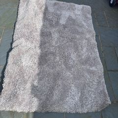 Grey fluffy rug