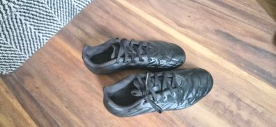 football boots UK 5