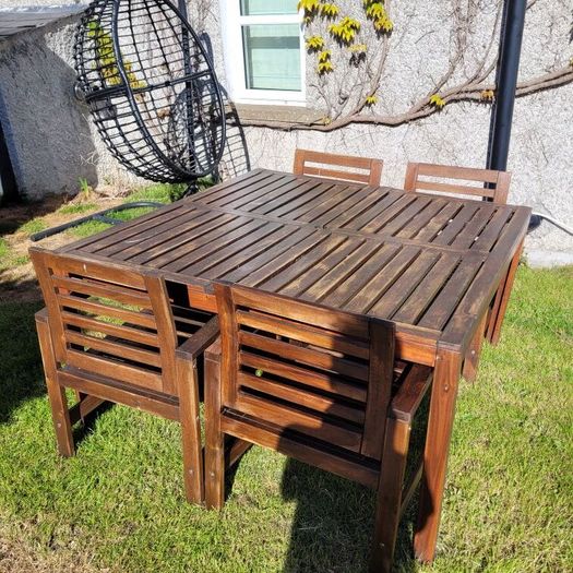 Garden Furniture - Table and Four Chairs.