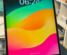 Apple iPad Pro 64GB, Wi-Fi 10.5 in - Space Gray / Used