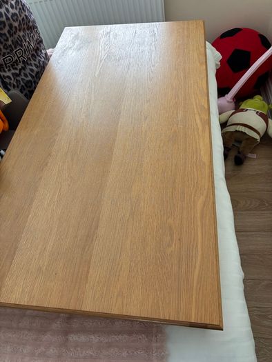 Breakfast bar table