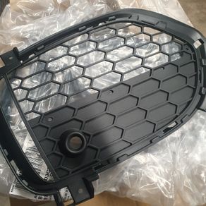 Bmw x5 f15 front bumper Grilles