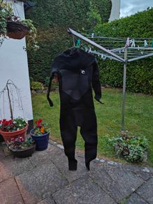 Rip Curl | Men's Omega 5/3 GB Back Zip Wetsuit - Mens M Medium