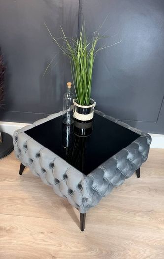 Chester coffe table with glass
