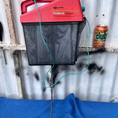Gallagher Paddock Master G35633 9V battery fencer