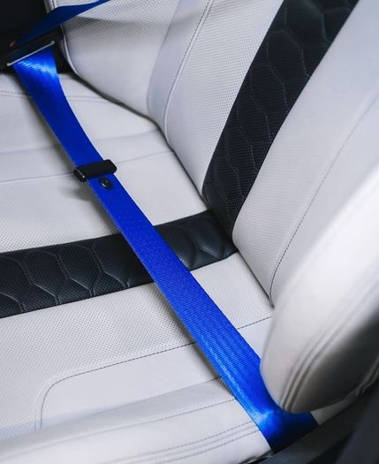Seatbelts for BMW