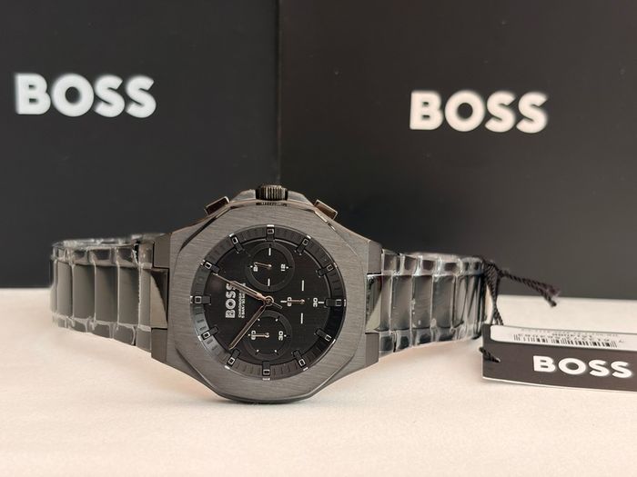 Brand New BOSS View 1514008 Mens Chronograph Watch