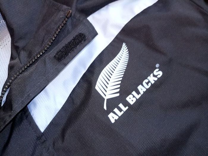 Mint 2009 All Blacks Adidas Track Top Size XL