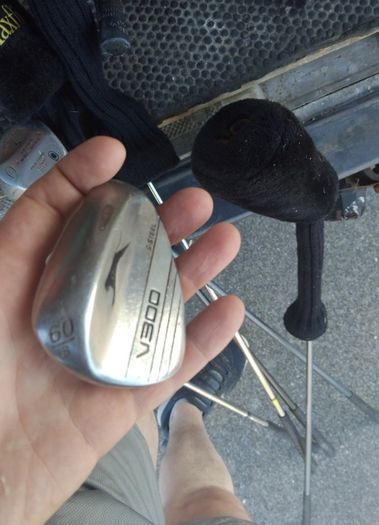 golf clubs