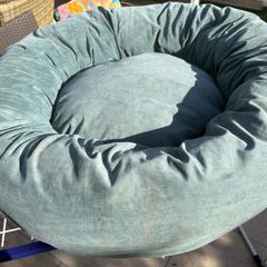 Dog Donut Bed Xl Size: 75cm (29.5")