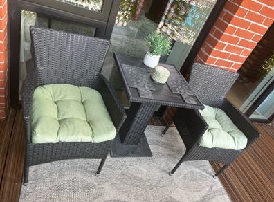 Bistro set