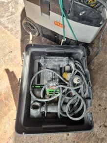 wall chaser and hoover