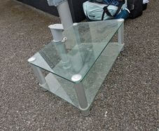 Tv glass table