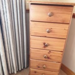 Pine drawer unit