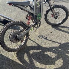 Surron styled stealth bomber( 60v 35 ah beast)