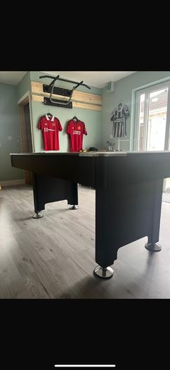pool table