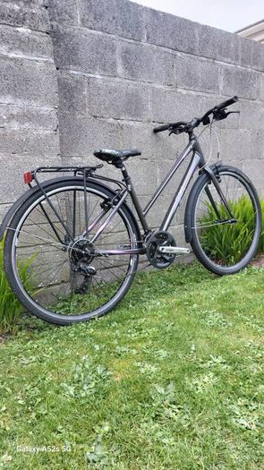 Giant Escape Ladies  - Size Small/16" - Commuting bike - Fully serviced - Excellent condition