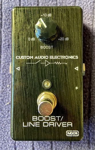 MXR MC401 CAE Boost/Line Driver