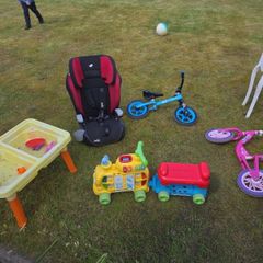 bike,  car seat,  toys