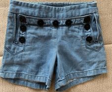 chloe shorts 4/5yrs