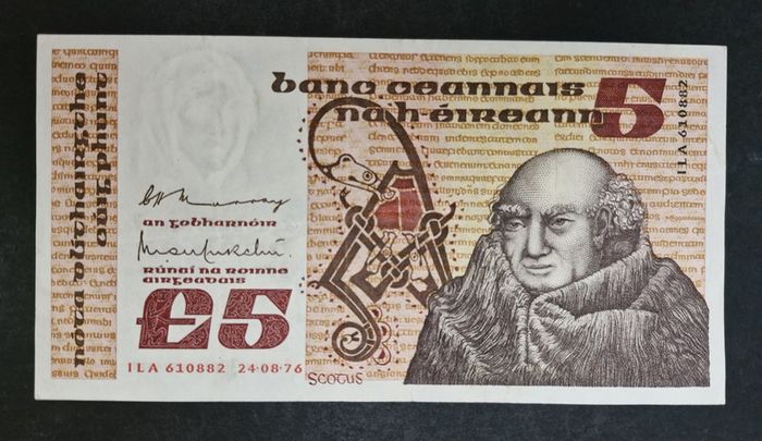 Ireland 5 Pound 1977 Banknote