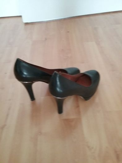 Stacatto Italian Black High Heels