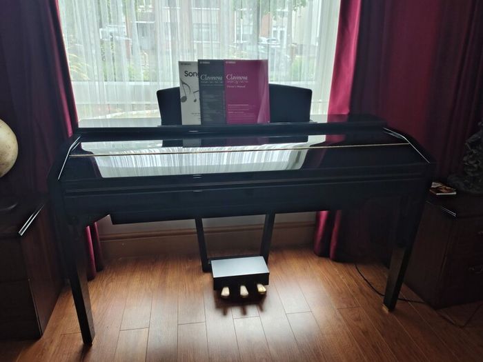 Yamaha Clavinova CVP 505 PE ( not working)