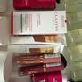 Random skincare items Image 8