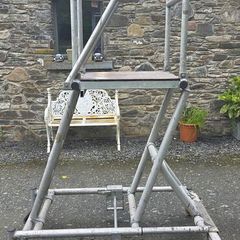 Tower scaffolding