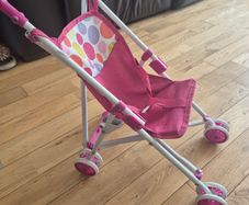 Kids toy buggy/pushchair
