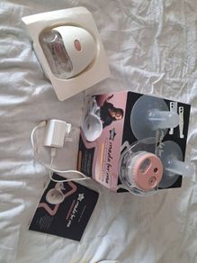 Tommee Tippee in bra wearable breast pump