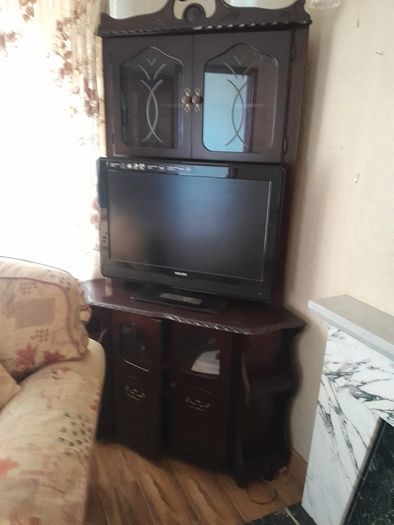 Mahogany tables / chairs / drinks cabinet