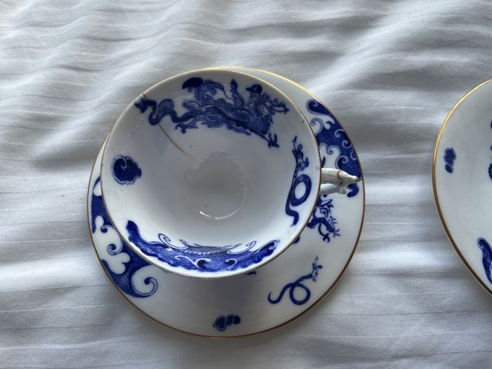 Royal Worcester cups x 4 and saucers x6