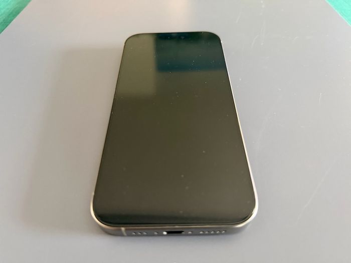 iPhone 16 Pro 512gb Mint Condition (Like New)