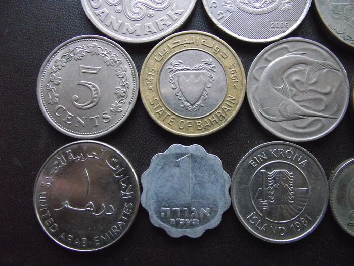 16 Old Coins From Worldwide (1967-2009)