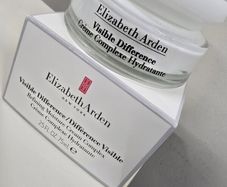 Elizabeth Arden Visible Difference Moisturiser