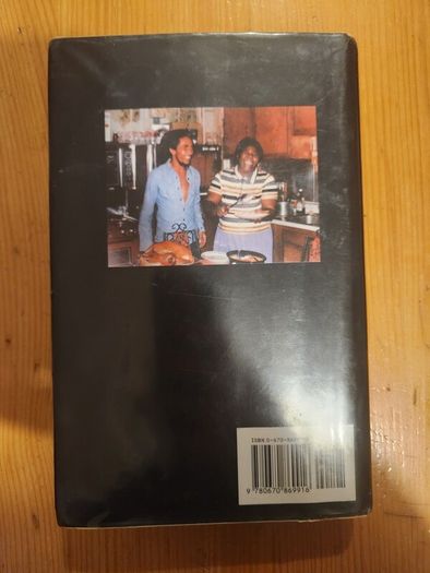Bob Marley . An Intimate Portrait By His Mother. Cedella Booker. Hardback With Dustjacket In Good Condition. 37.