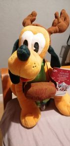 Disney store hoilday   plush/soft toy   PLUTO hot cocoa with  reindeer antlers