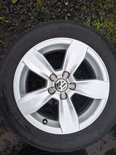 15" Vw Polo,  Alloys with tyres