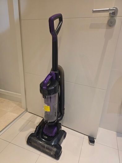 Vacuum Cleaner