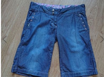 Sale E5 River Island Shorts. Size 10