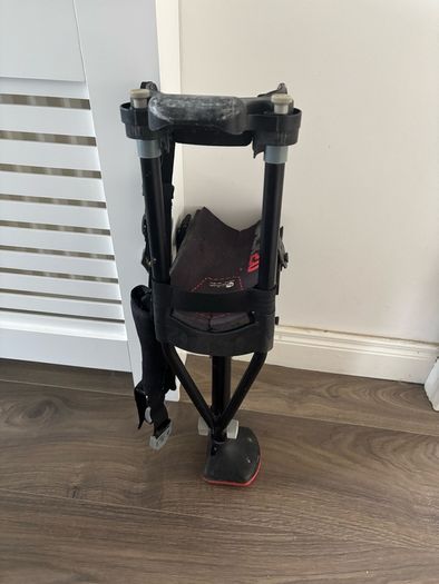 iwalk crutch