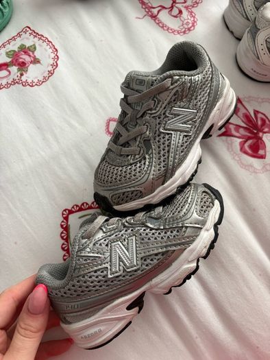 baby new balance runners