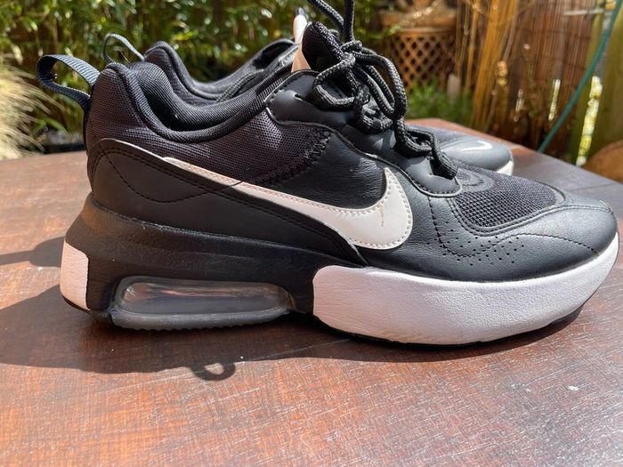 Nike Air size 6