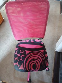 Pink swivel chair