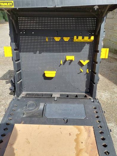 Stanley Fold Up Workshop