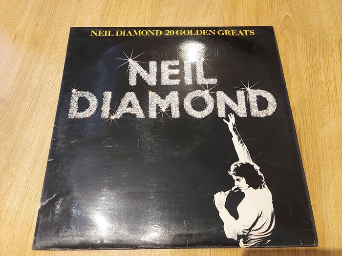 Neil Diamond - 20 Golden Greats - Vinyl Record + Hundreds More