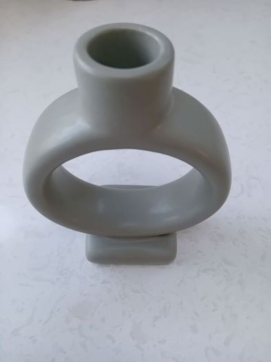 JYSK porcelin candlestick holder green