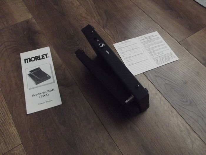 Morley Pro Series Wah Wah guitar pedal - Made in USA (1990s)