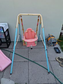 Baby swing